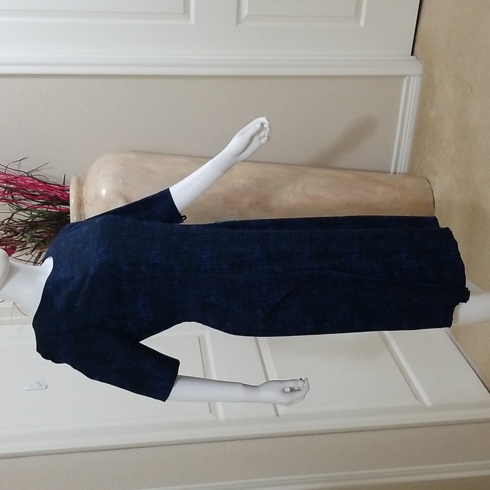 Anne Klein Dark blue and black print Dress has never been worn - Picture 6 of 8
